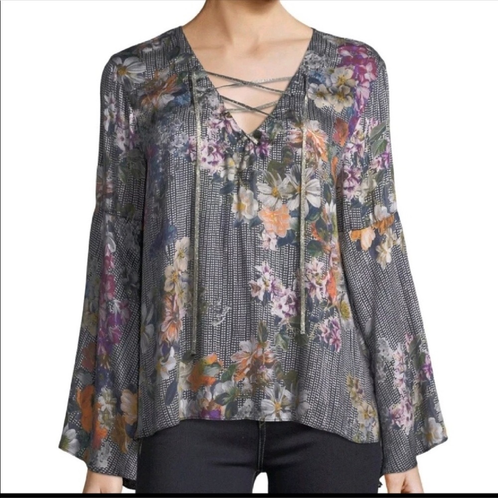Johnny Was floral Bell Sleeve Top size Small